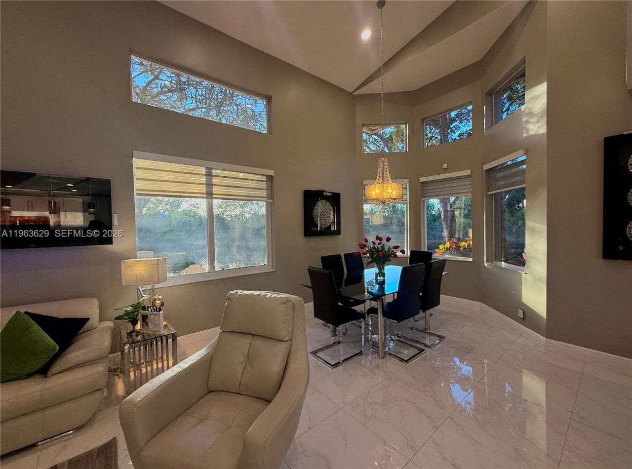 5772 NW 127th Ter, Coral Springs, FL 33076 Photo