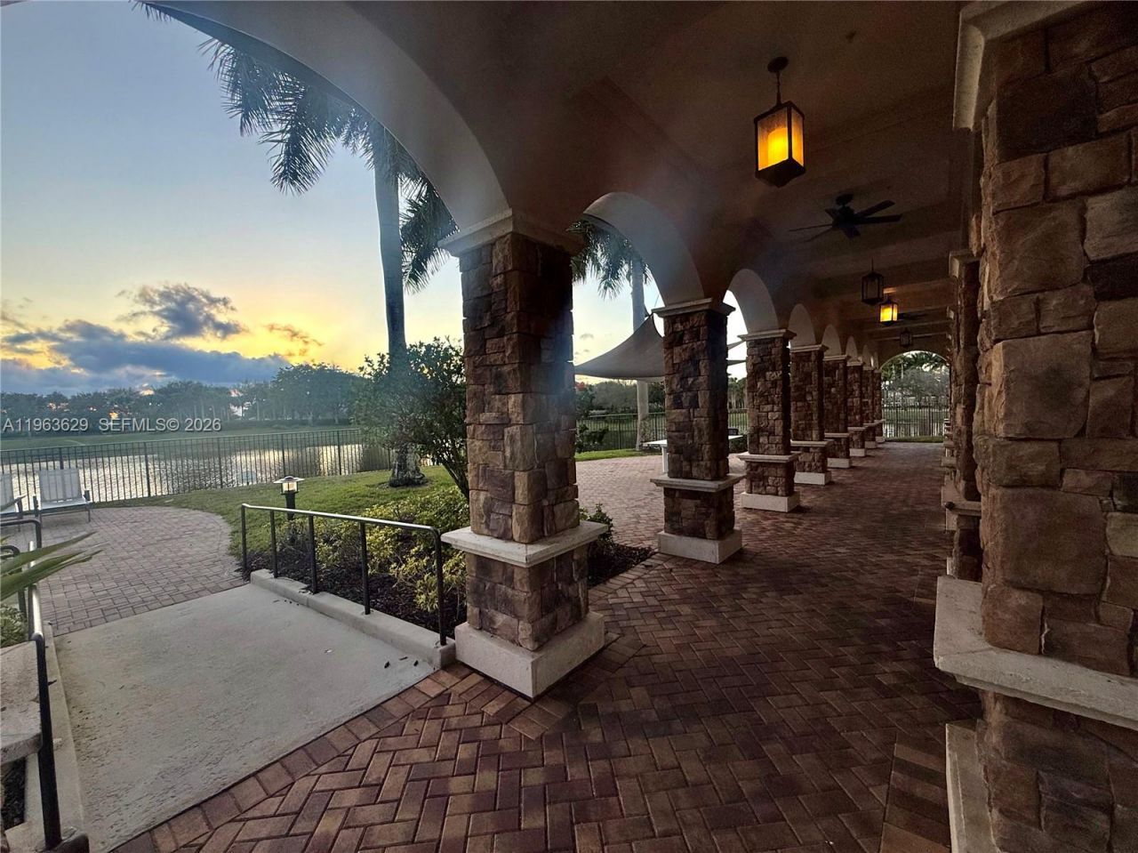 5772 NW 127th Ter, Coral Springs, FL 33076 Photo