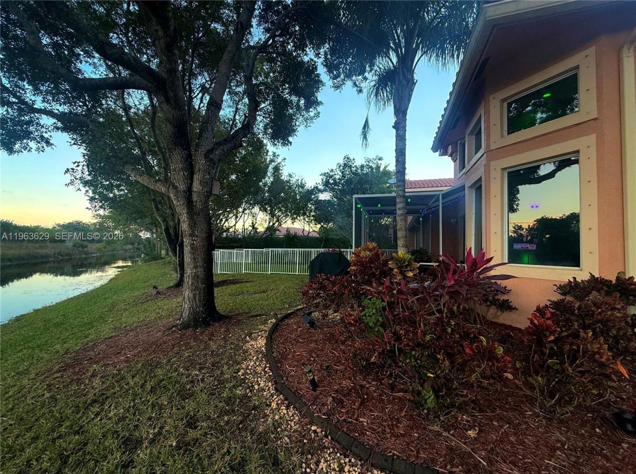 5772 NW 127th Ter, Coral Springs, FL 33076 Photo