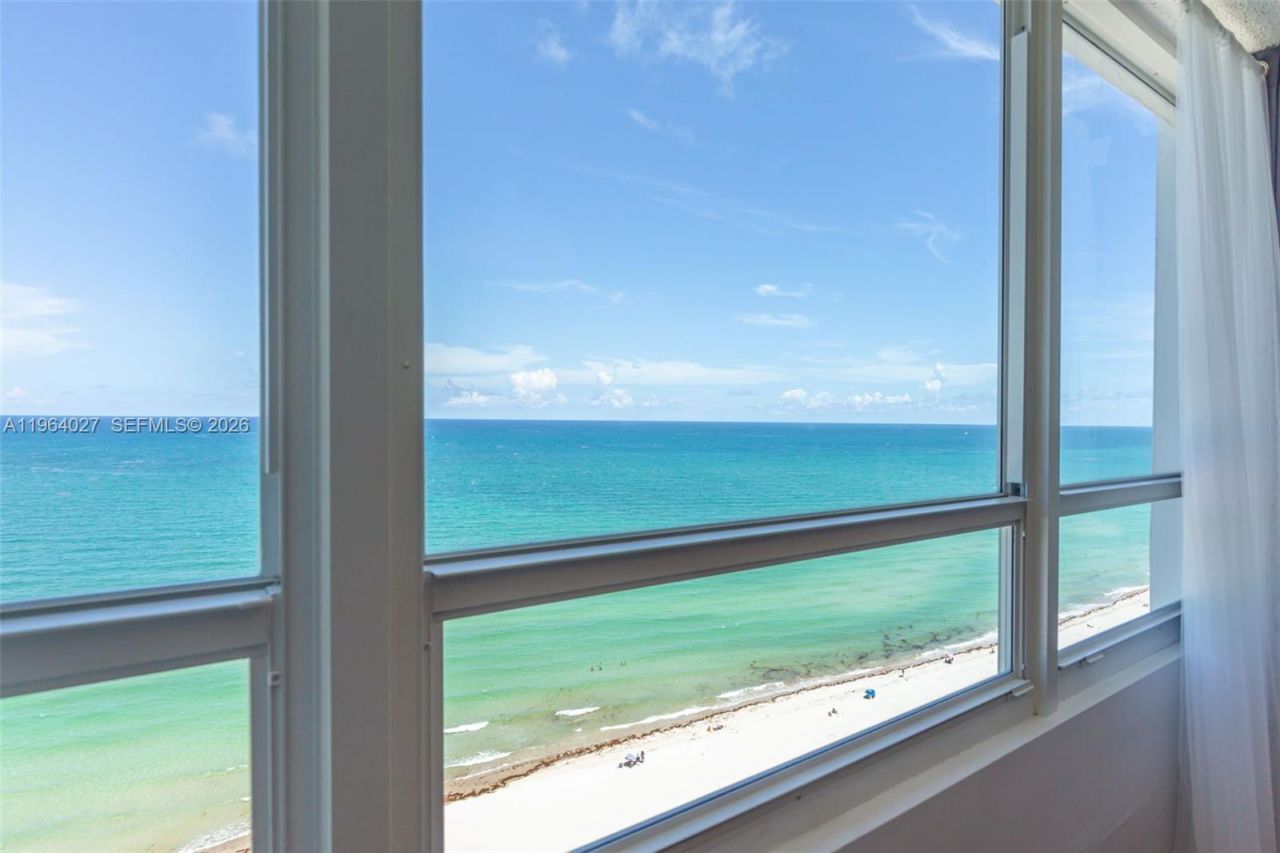 5445 Collins Ave, Unit 1623, Miami Beach, FL 33140 Photo
