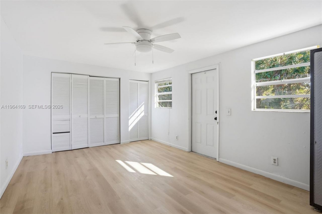 16244 E Grand National Dr , Loxahatchee, FL 33470 Photo