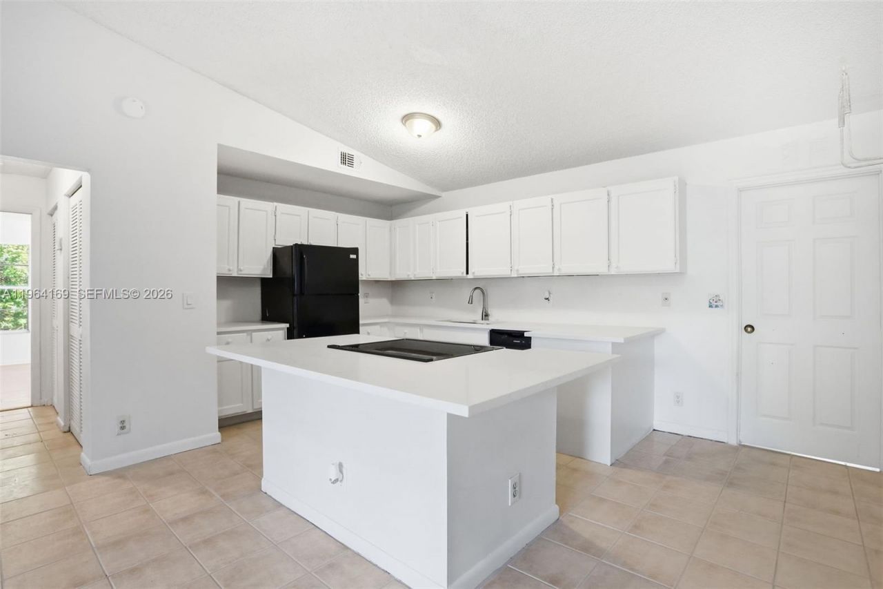 16244 E Grand National Dr , Loxahatchee, FL 33470 Photo