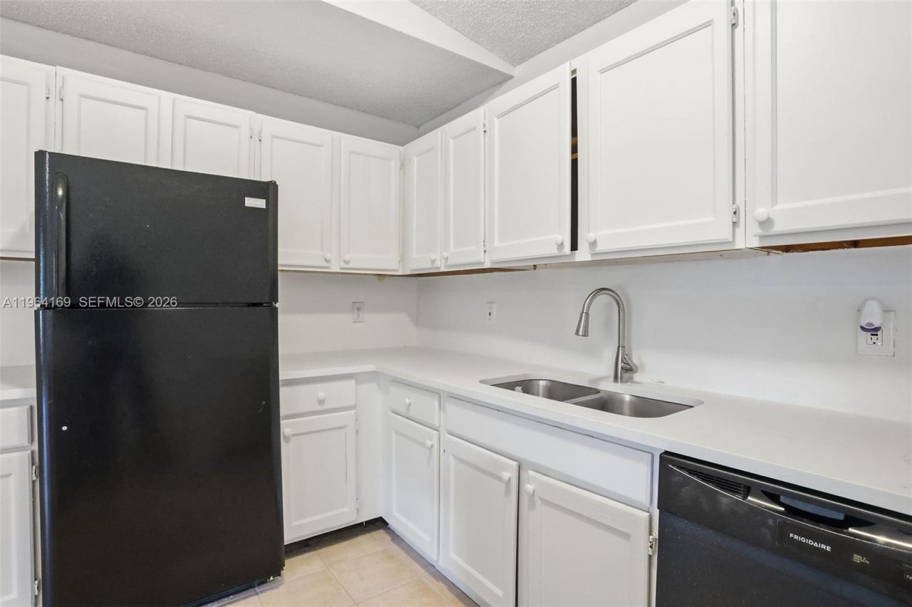 16244 E Grand National Dr , Loxahatchee, FL 33470 Photo