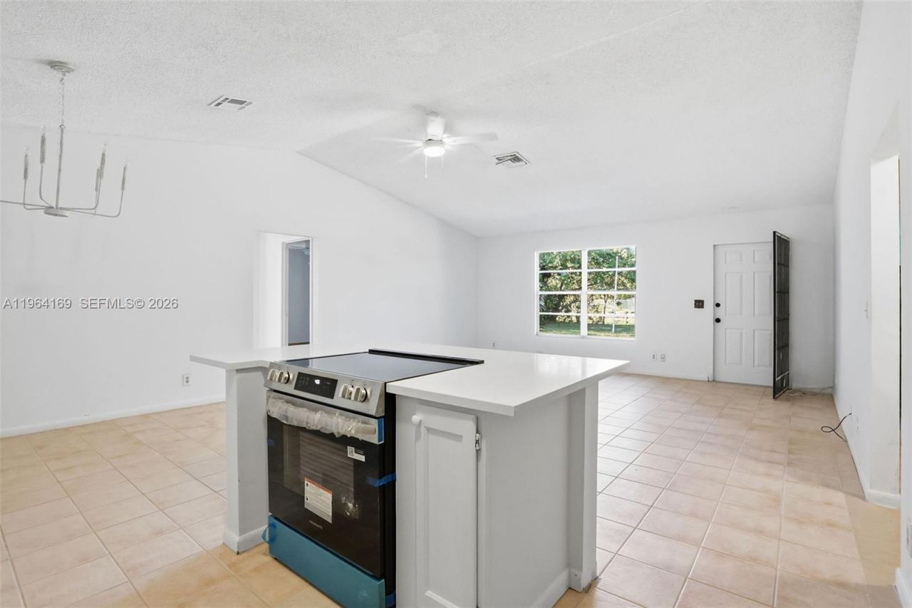 16244 E Grand National Dr , Loxahatchee, FL 33470 Photo