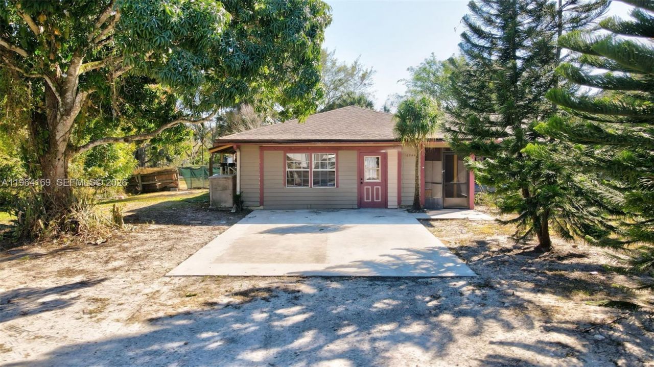 16244 E Grand National Dr , Loxahatchee, FL 33470 Photo
