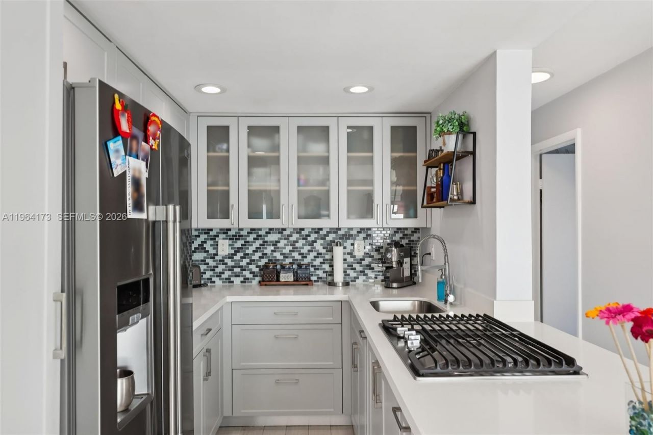 2201 Brickell Ave, Unit 77, Miami, FL 33129 Photo