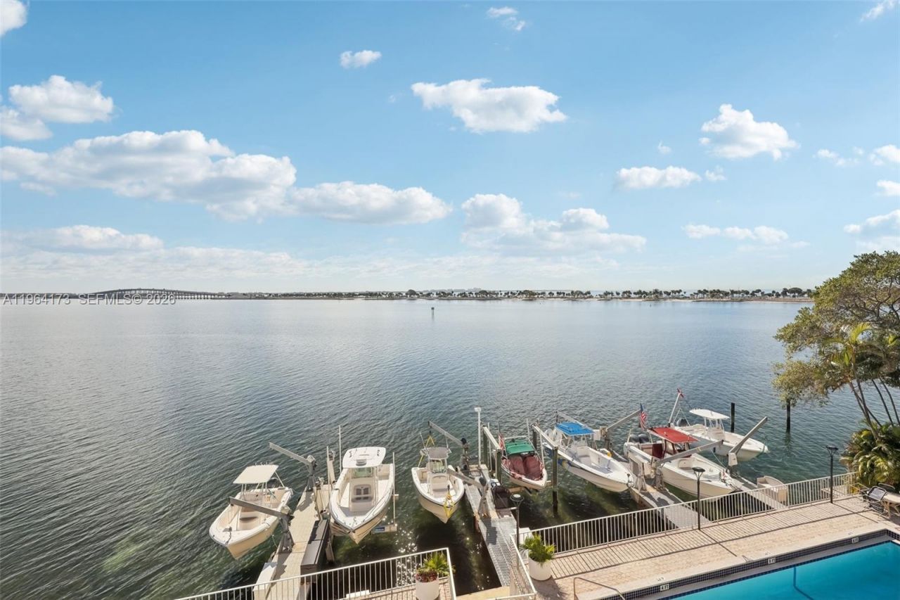 2201 Brickell Ave, Unit 77, Miami, FL 33129 Photo