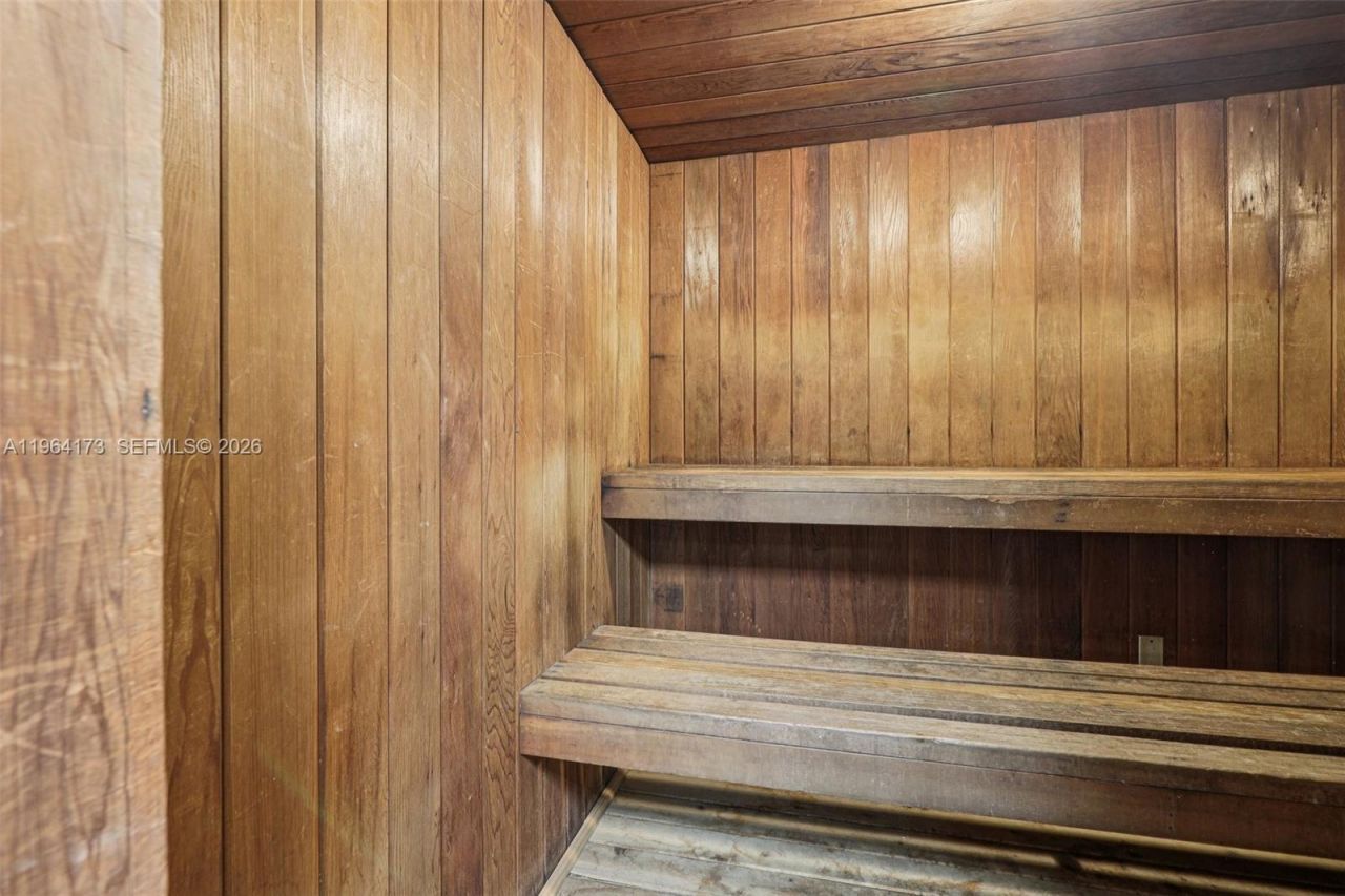 2201 Brickell Ave, Unit 77, Miami, FL 33129 Photo