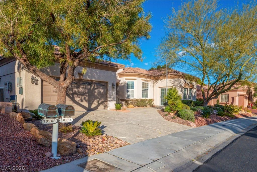 10534 Mandarino Avenue, Las Vegas, NV 89135 Main Photo
