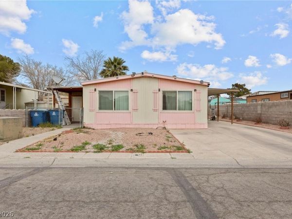 3802 Pecan Lane, Las Vegas, NV 89115