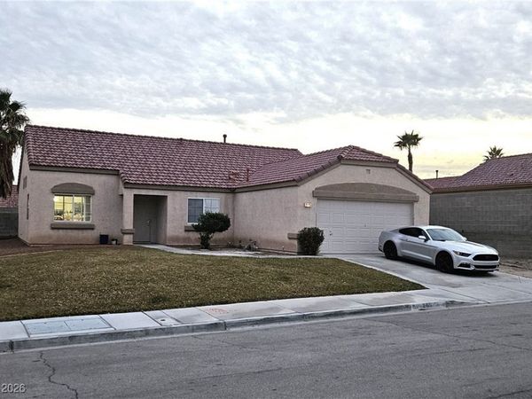 2415 Sweet Leilani Avenue, North Las Vegas, NV 89031