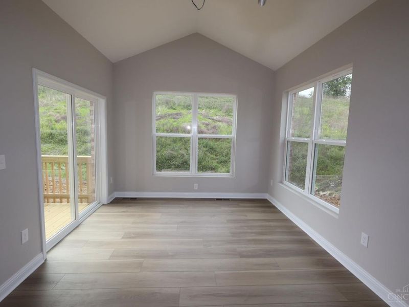 5775 Irwin Drive, Unit 141, Green Township, OH 45248 Photo 9