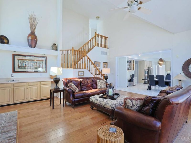 11108 Huntwicke Place, Blue Ash, OH 45241 Photo 10