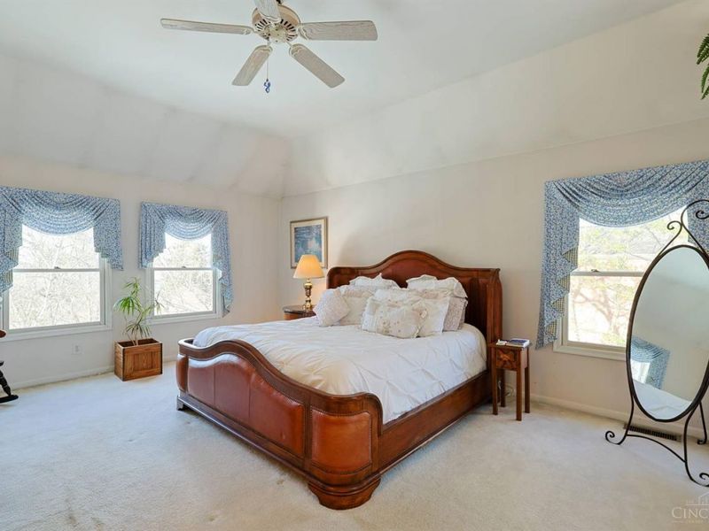 11108 Huntwicke Place, Blue Ash, OH 45241 Photo 22