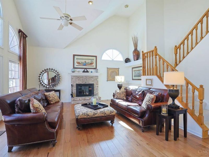 11108 Huntwicke Place, Blue Ash, OH 45241 Photo 8