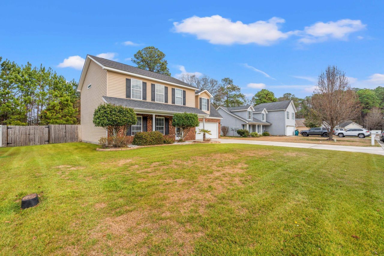 141 Red Cedar Ave. Photo 30