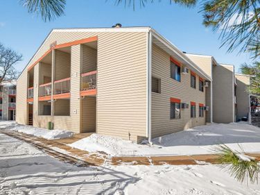 350 Shelard Parkway, Unit 101, Saint Louis Park, MN 55426