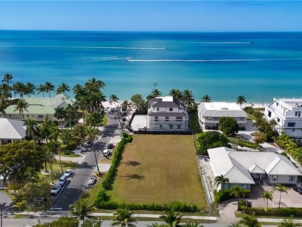 280 Gulf Shore BLVD S, NAPLES, FL 34102