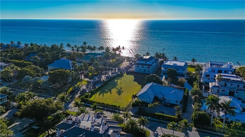 280 Gulf Shore Blvd S, Naples, FL 34102 Photo