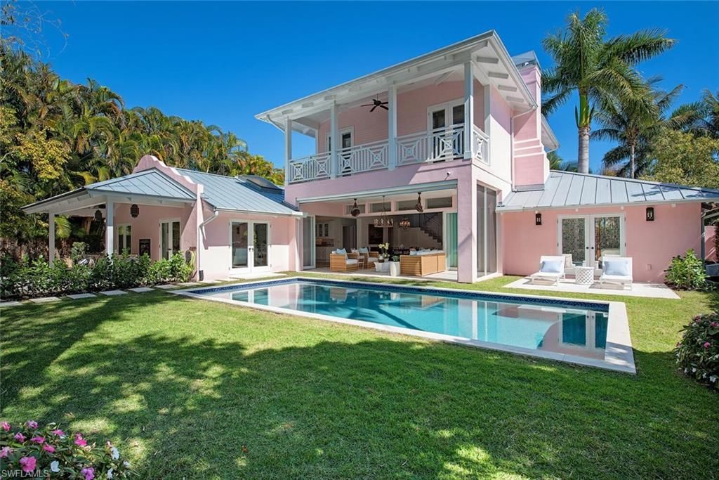 4875 Whispering Pine Way, Naples, FL 34103 Photo