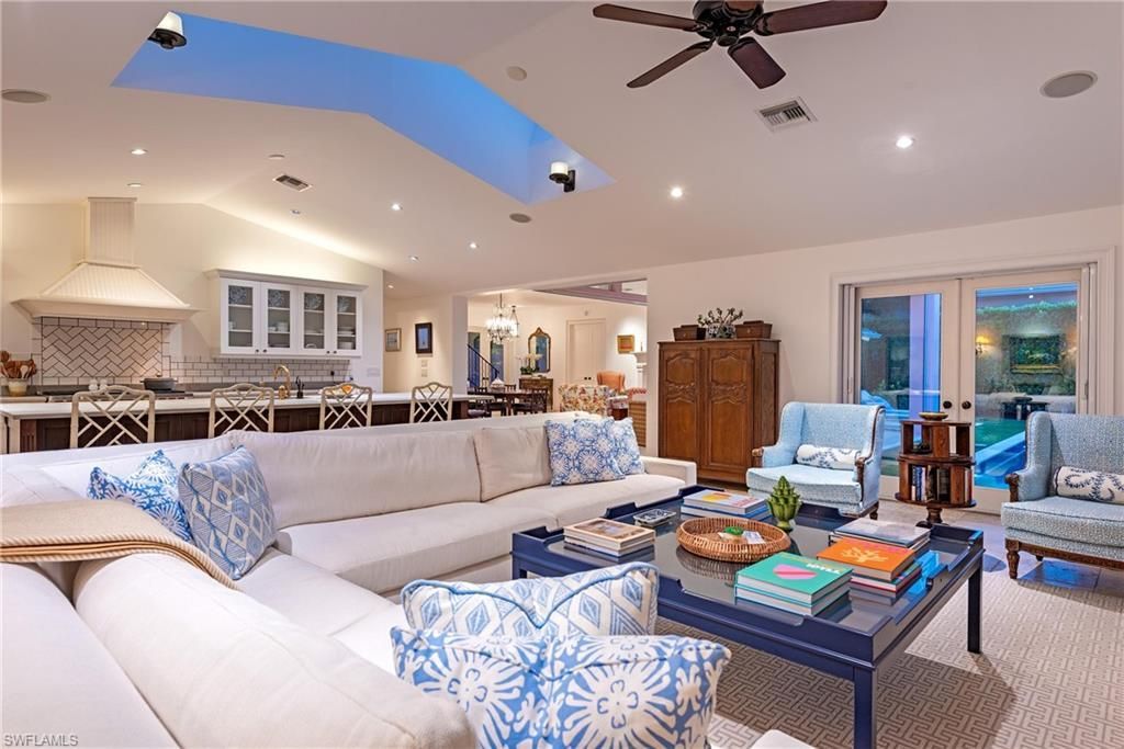4875 Whispering Pine Way, Naples, FL 34103 Photo