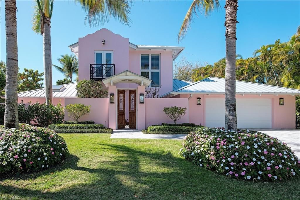 4875 Whispering Pine Way, Naples, FL 34103 Photo