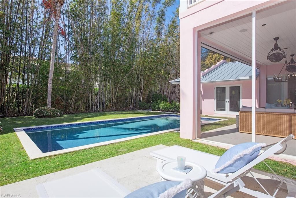 4875 Whispering Pine Way, Naples, FL 34103 Photo