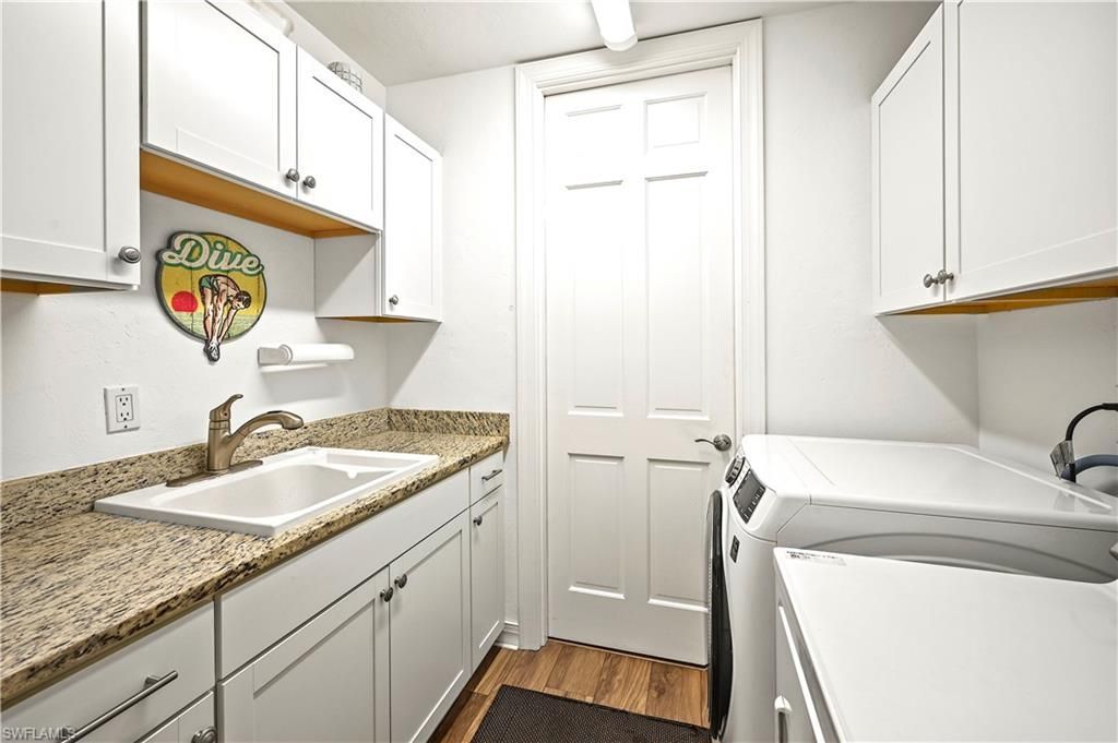 3321 Riviera Lakes Ct, Bonita Springs, FL 34134 Photo