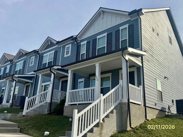 620 China Grove Aly , Antioch, TN 37013