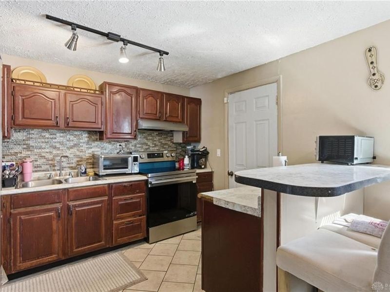 30 Sunnybrook Court, Dayton, OH 45426 Photo 9