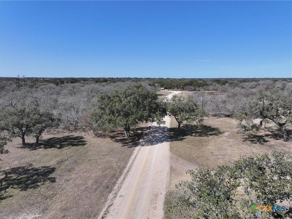 750 Lassman Road, Goliad, TX 77963