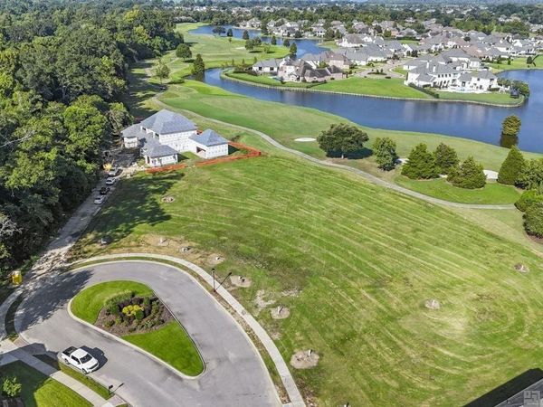 2138 Thomas Boyd Dr, Saint George, LA 70810