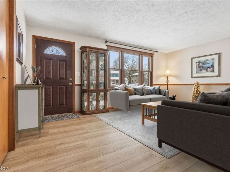 594 Dirlam Lane, Mansfield, OH 44904 Photo 3