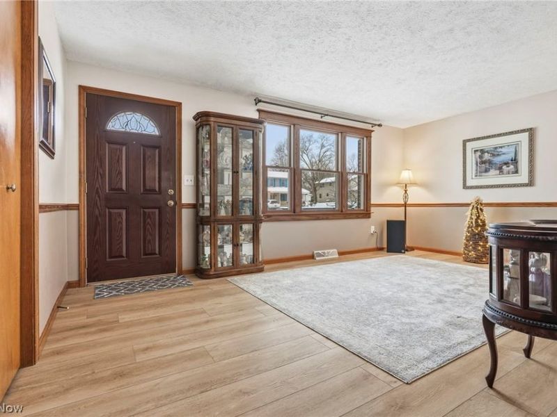 594 Dirlam Lane, Mansfield, OH 44904 Photo 4