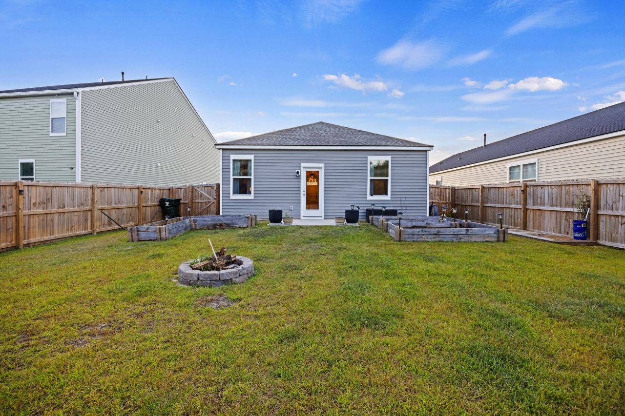 1023 Peridote Way Photo 30