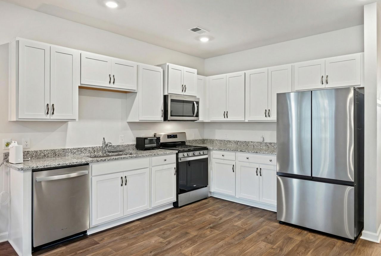 1023 Peridote Way Photo 6