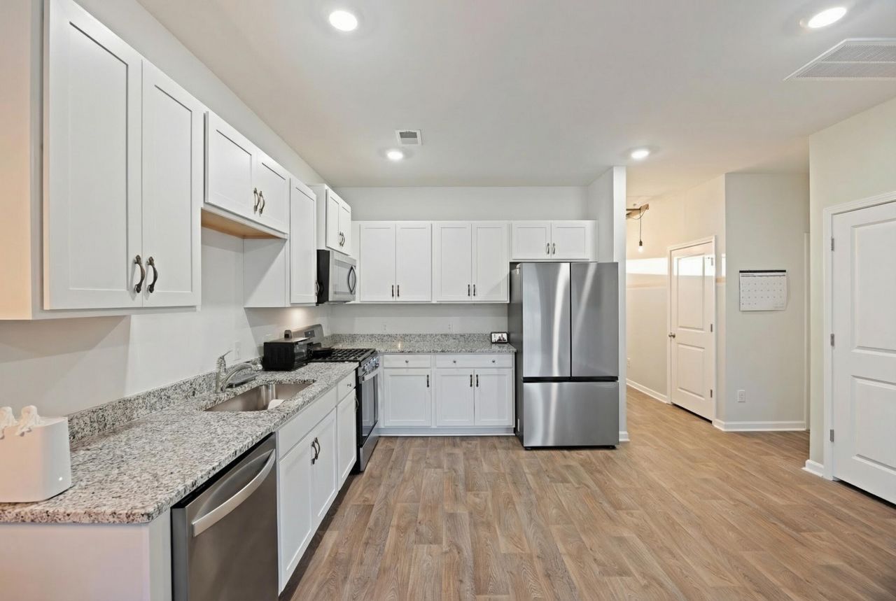 1023 Peridote Way Photo 7