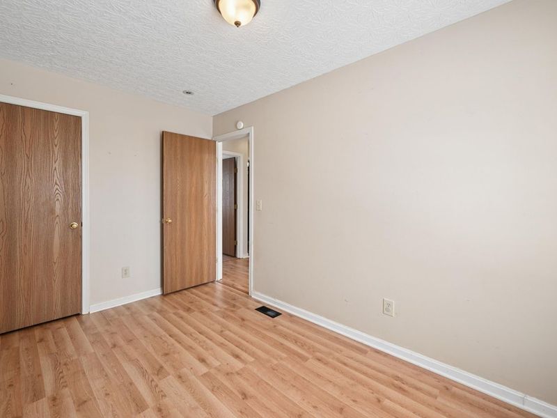 554 Ripple Creek Drive, Elsmere, KY 41018 Photo 14