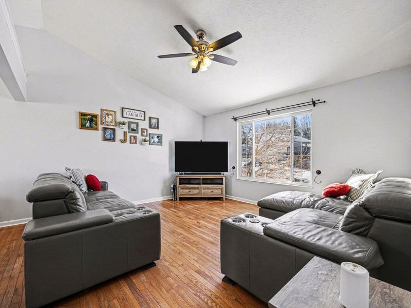 2973 Timber Ridge Way, Burlington, KY 41005 Photo 3