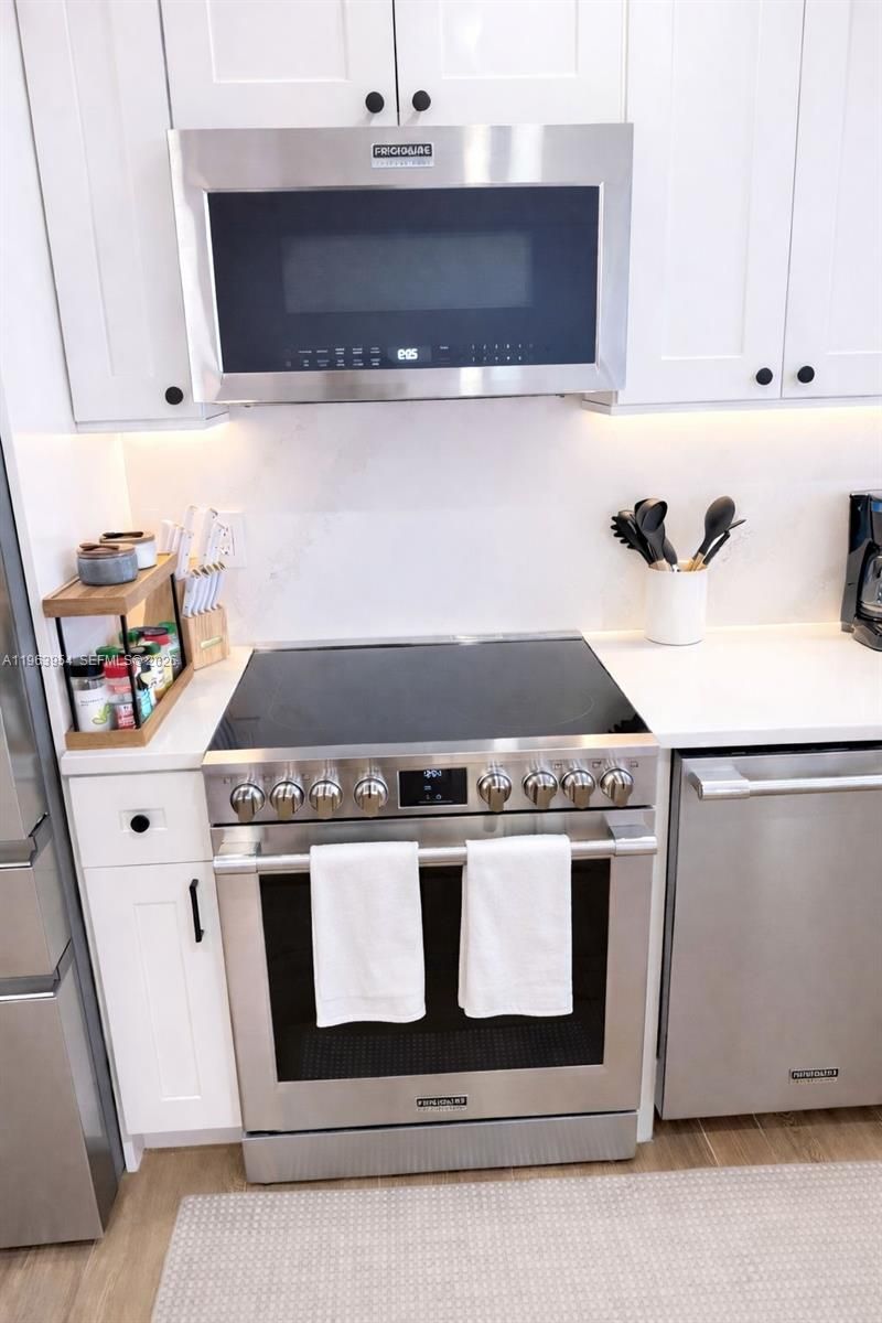 1541 Brickell Ave, Unit B1504, Miami, FL 33129 Photo