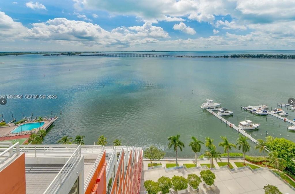 1541 Brickell Ave, Unit B1504, Miami, FL 33129 Photo