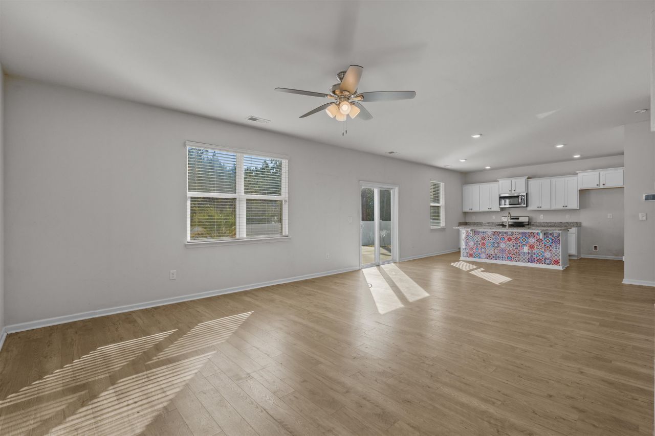 328 Emery Oak Dr. Photo 14