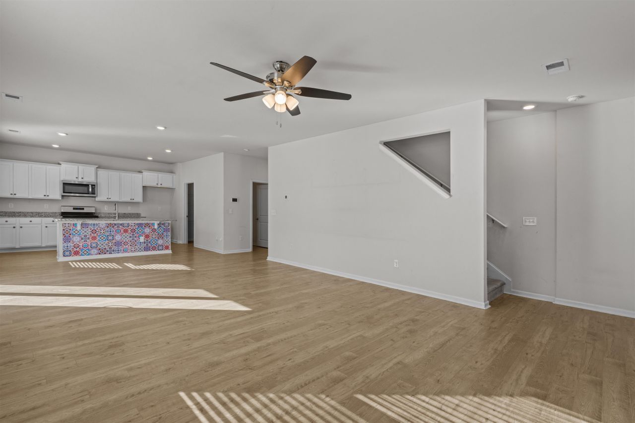 328 Emery Oak Dr. Photo 15