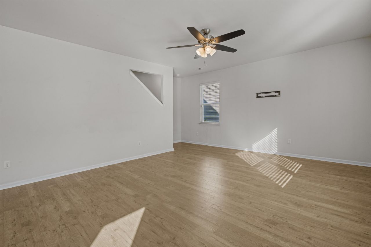 328 Emery Oak Dr. Photo 16