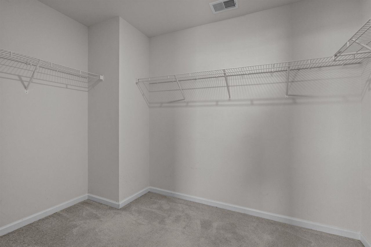 328 Emery Oak Dr. Photo 23