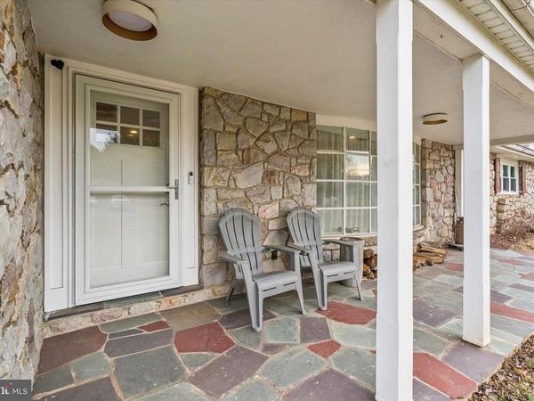 591 W HOFFECKER ROAD, POTTSTOWN, PA 19465