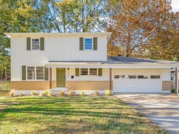 313 S Walker Street, Olathe, KS 66061