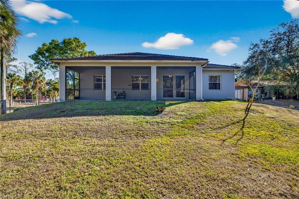 4093 24th Ave Se, Naples, FL 34117 Photo