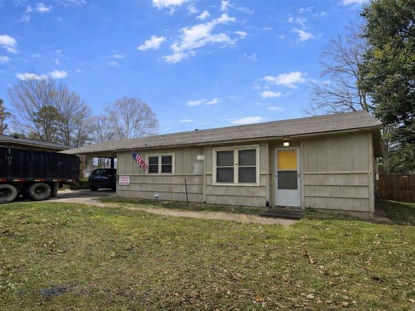 707 Oakwood Drive, Benton, AR 72015