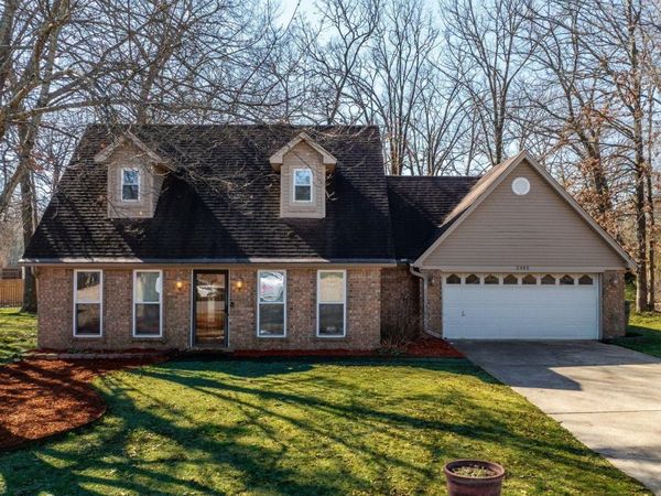 2485 Crestwood Court, Conway, AR 72032